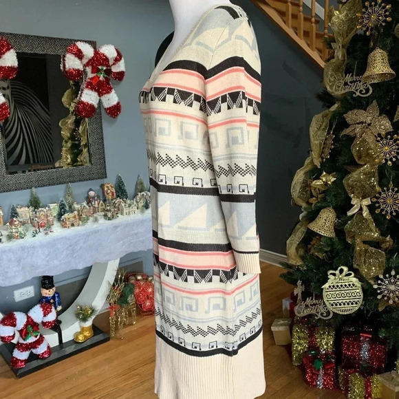 Cloud Chaser Pattern Sweater Dress - Picture 2 of 8